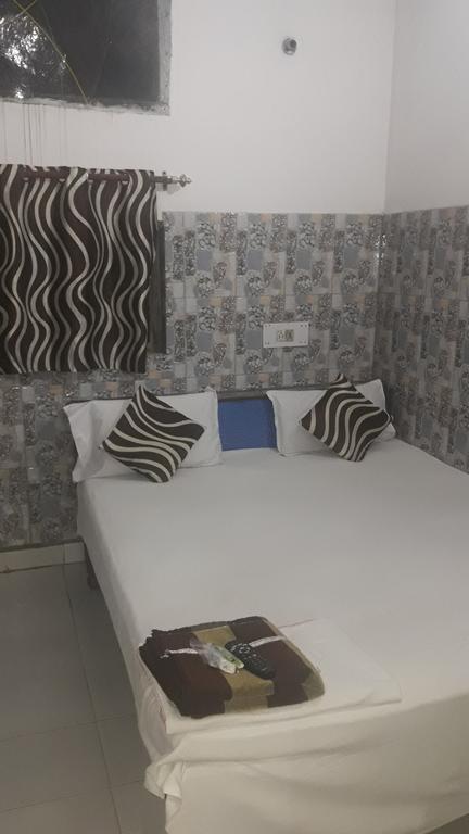 Oyo Rajdhani Guest House Faridabad Zewnętrze zdjęcie