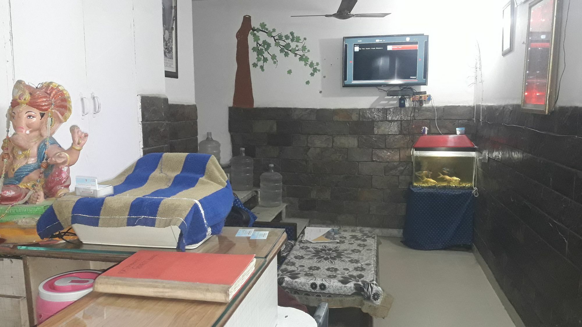 Oyo Rajdhani Guest House Faridabad Zewnętrze zdjęcie